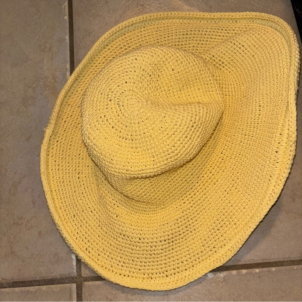 Wooden Ships Women's
Yellow 100% Cotton
Handmade Crochet Sun hat - Picture 3 of 4